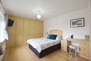 Photo 14- click for photo gallery